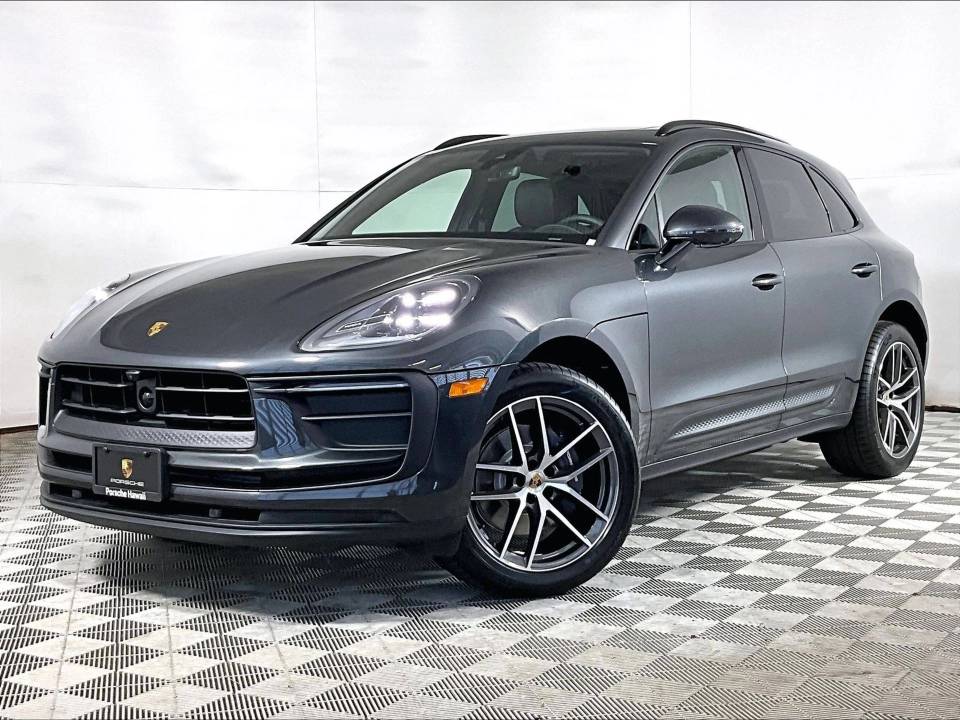 2026 Porsche Macan