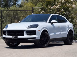 2026 Porsche Cayenne -'s photo