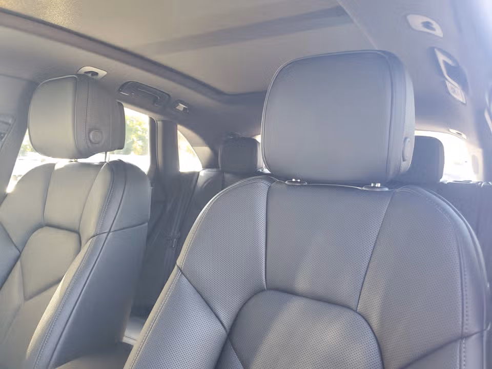 2026 Porsche Macan Base - Photo 35