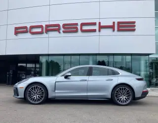 2025 Porsche Panamera Base - Photo 13
