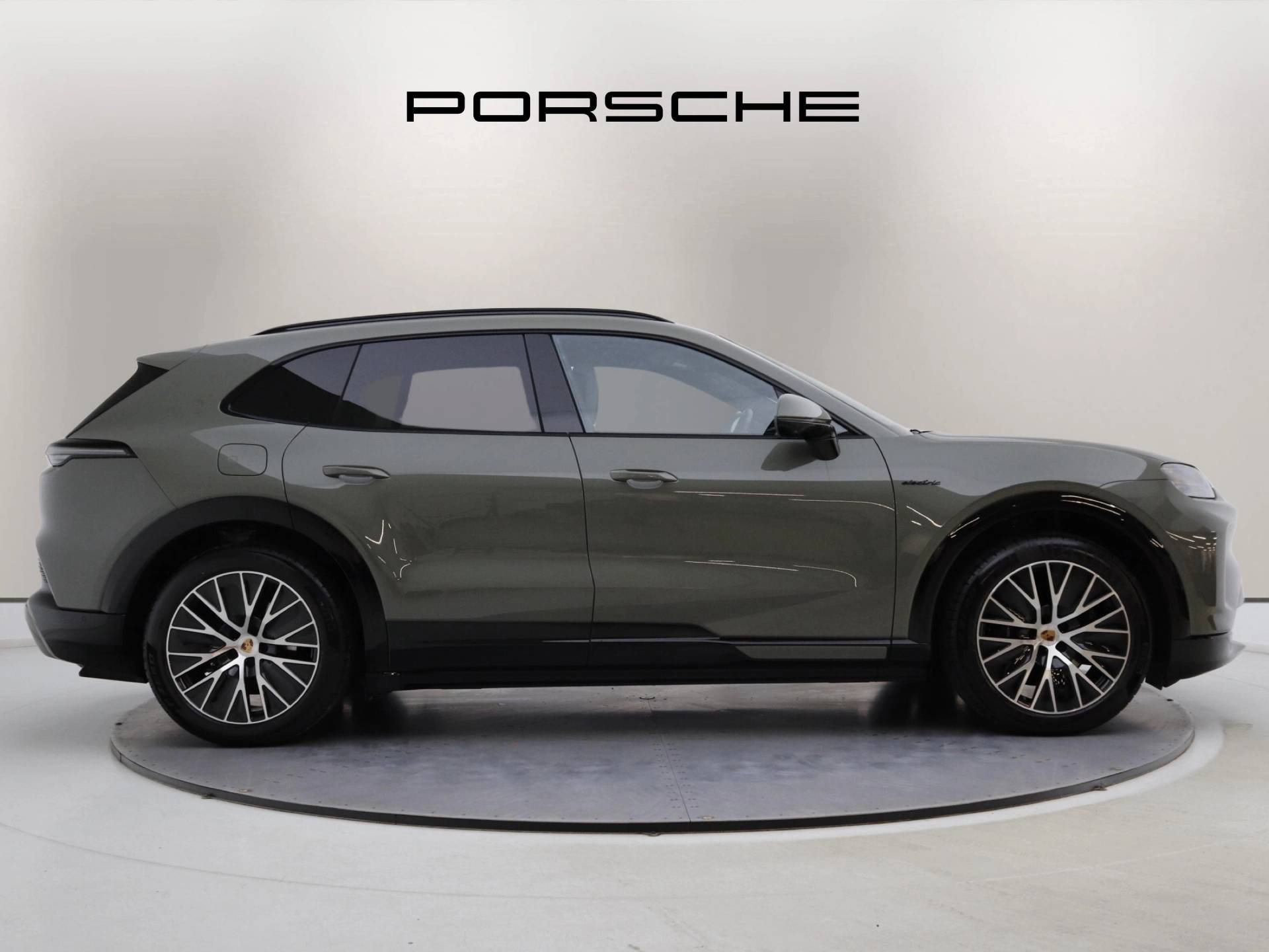 Cayenne Electric, photo 2 of 39