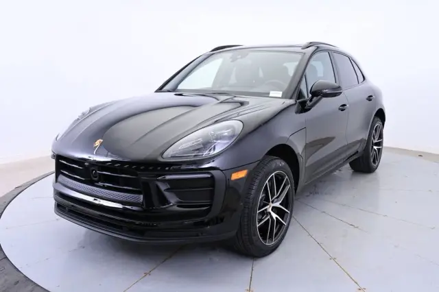 2025 Porsche Macan Base - Photo 6