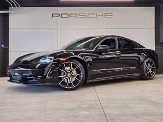 2023 Porsche Taycan -'s photo