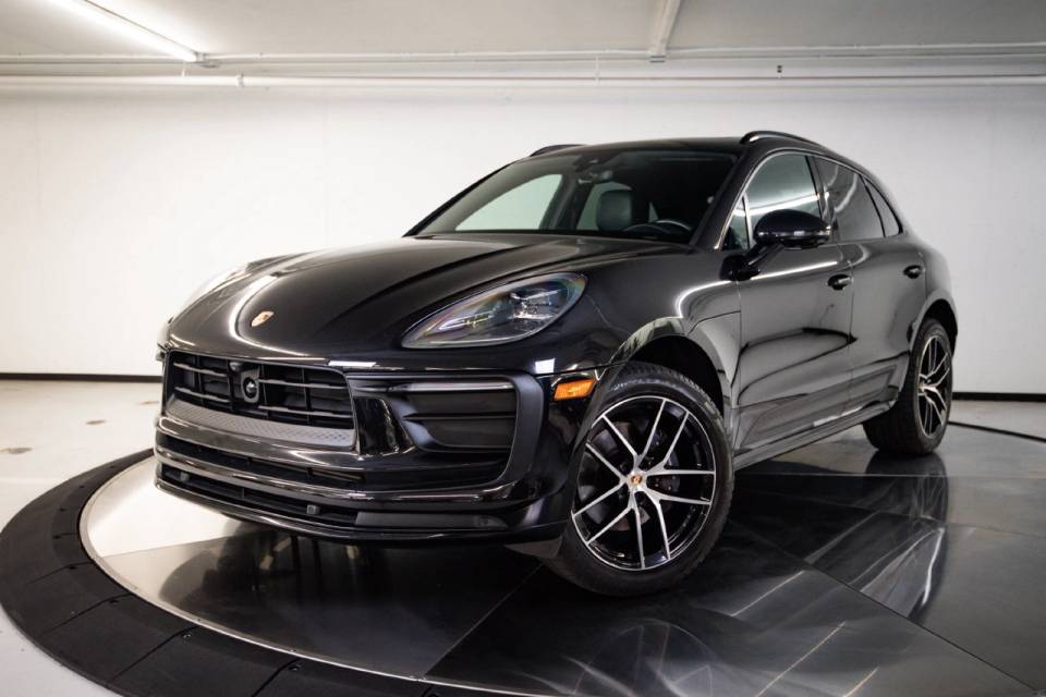 2024 Porsche Macan