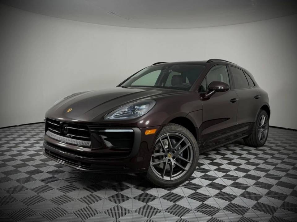 2025 Porsche Macan