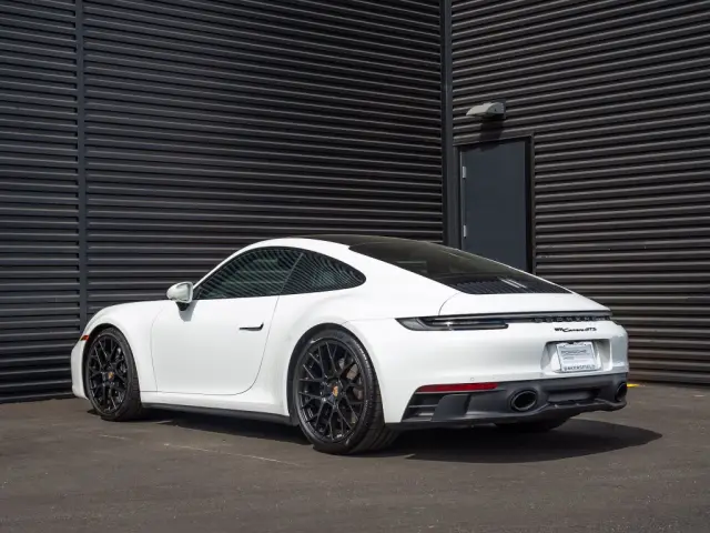 2024 Porsche 911 GTS - Photo 22