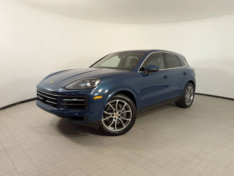 2024 Porsche Cayenne Base