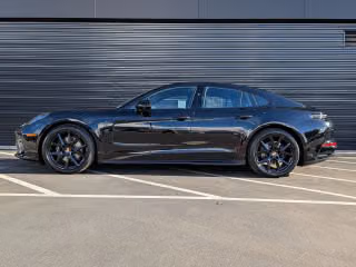 2026 Porsche Panamera Base - Photo 9