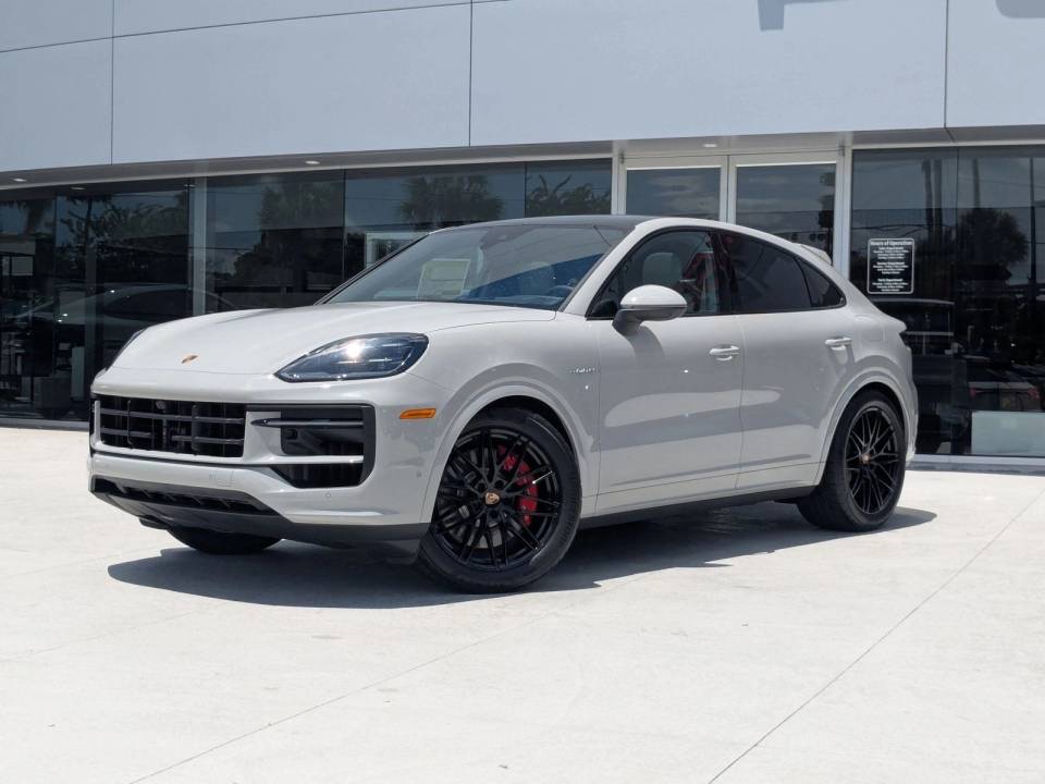2025 Porsche Cayenne Coup