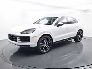 2024 Porsche Cayenne -'s photo