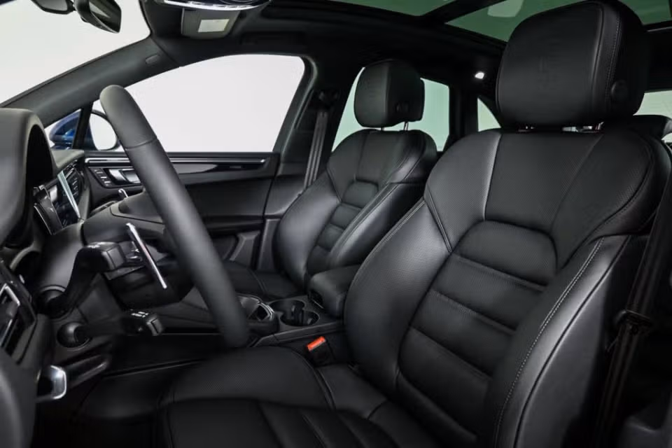 2026 Porsche Macan Base - Photo 35