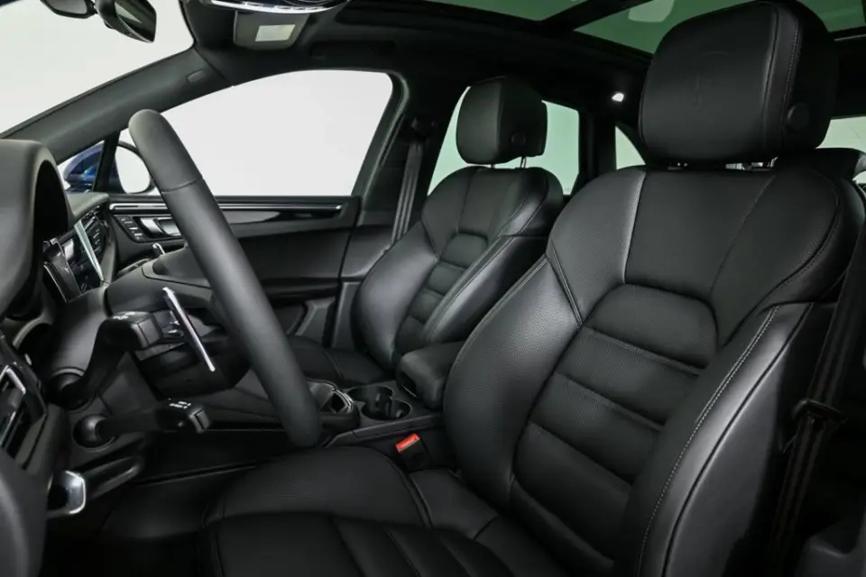 2026 Porsche Macan Base - Photo 39