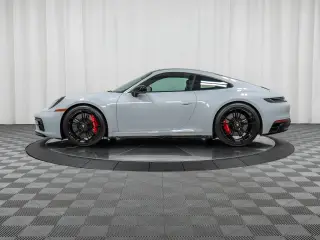 2024 Porsche 911 GTS - Photo 13