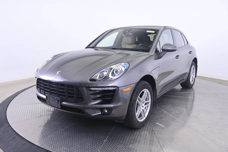 2018 Porsche Macan Base