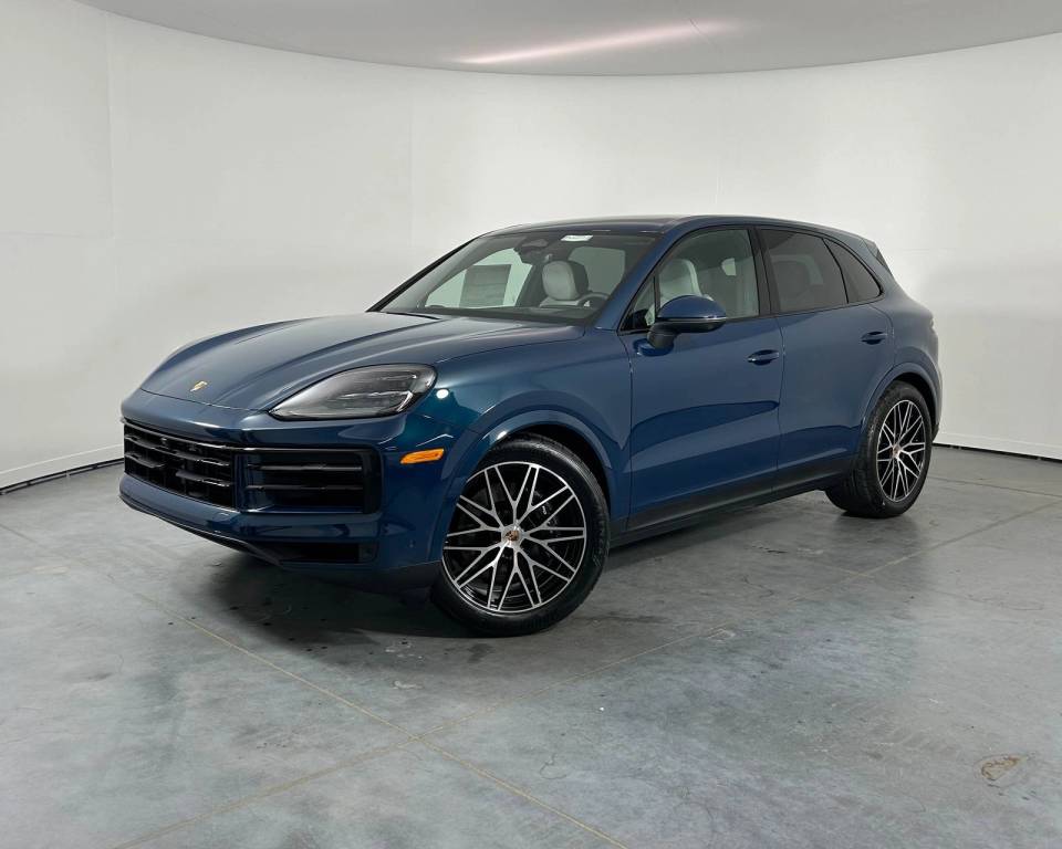2026 Porsche Cayenne Base