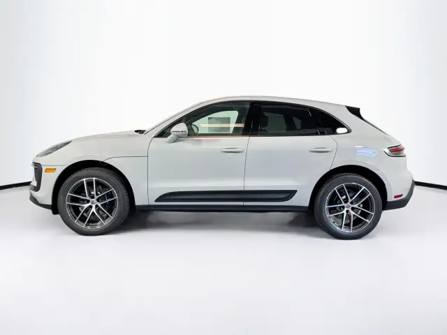 2026 Porsche Macan Base - Photo 14