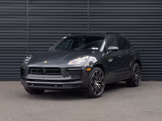 2023 Porsche Macan -'s photo
