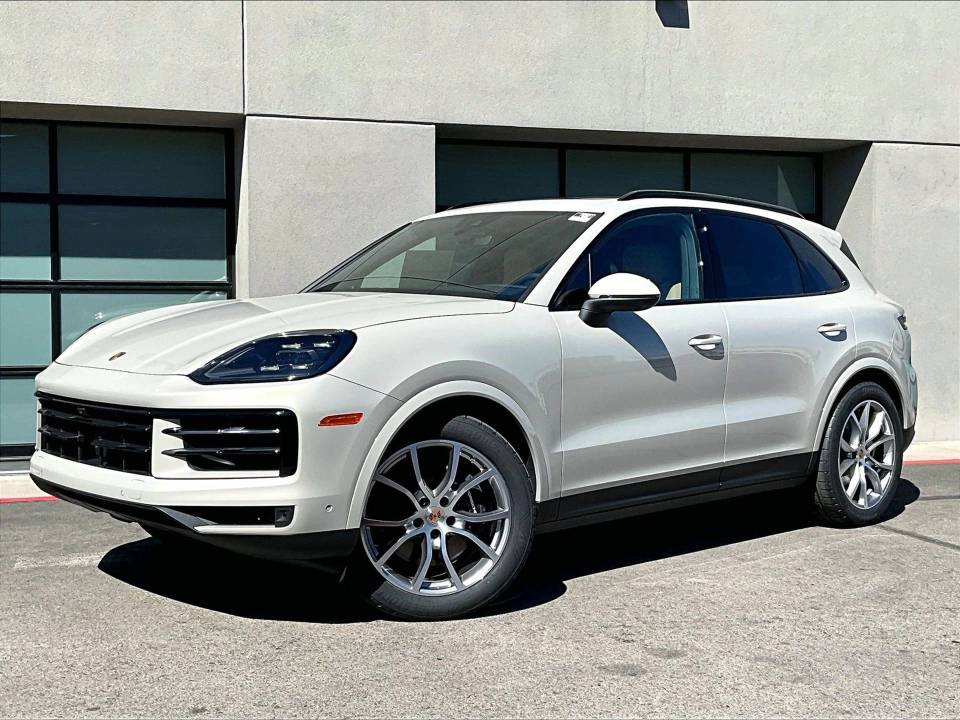 2026 Porsche Cayenne Base
