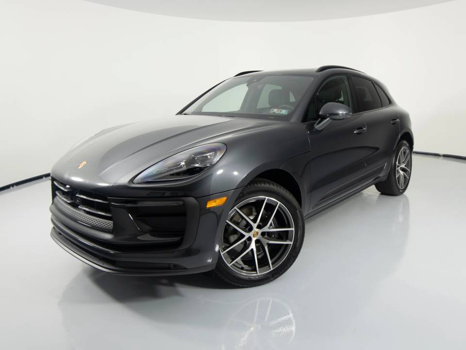 2026 Porsche Macan