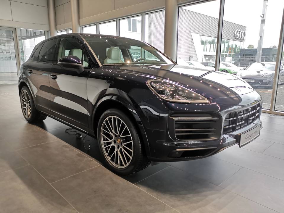 Купить новый Porsche Cayenne S Platinum Edition в Porsche Center Minsk