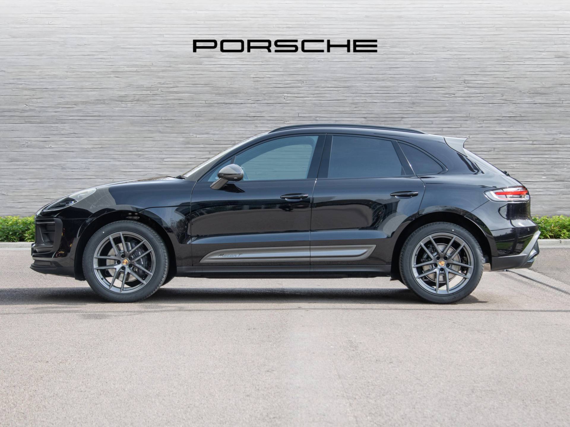 Macan T, photo 2 of 69
