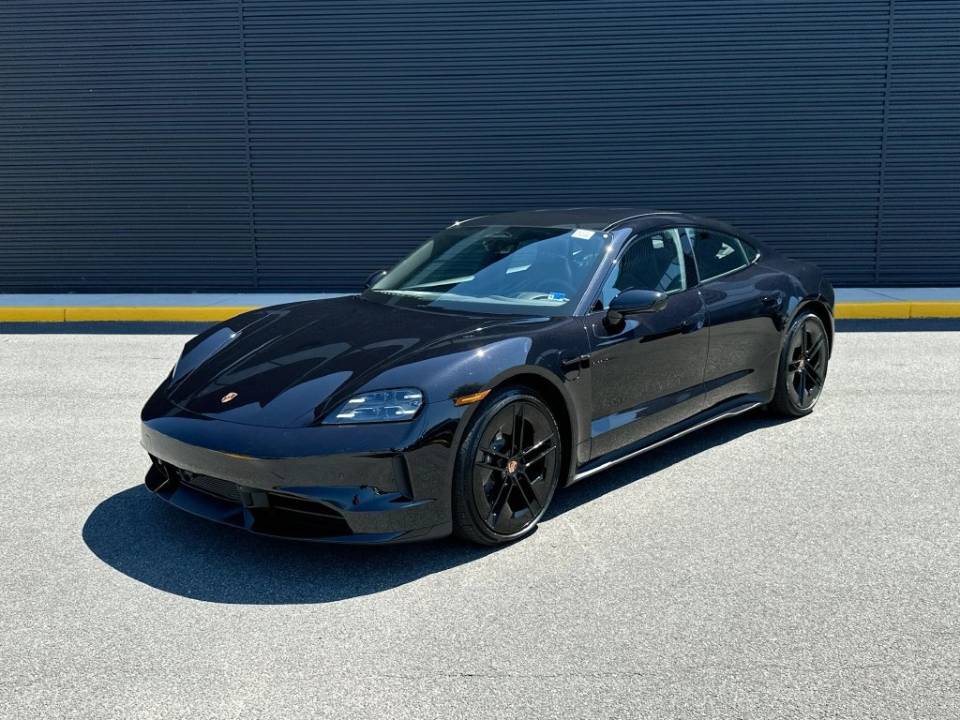 2026 Porsche Taycan