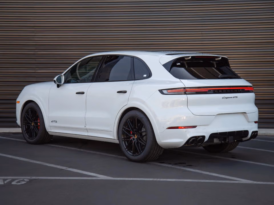 2026 Porsche Cayenne GTS - Photo 19