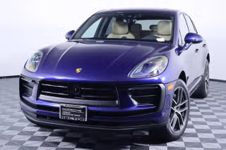 2025 Porsche Macan's photo