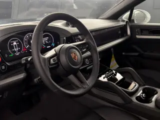 2026 Porsche Cayenne Coupe Base - Photo 29