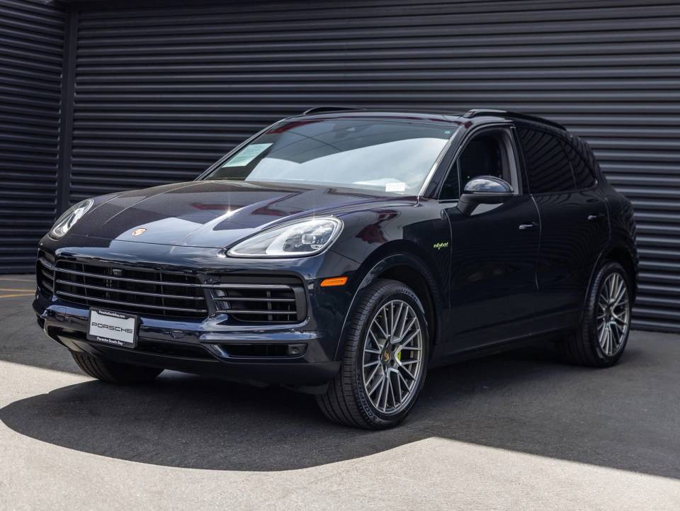 2023 Porsche Cayenne
