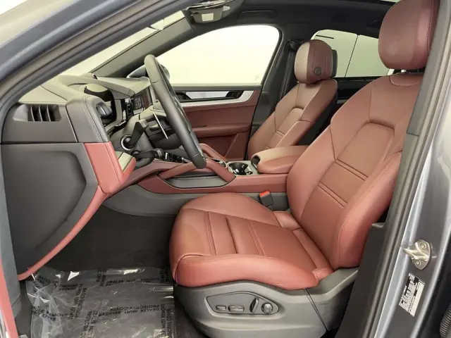 2026 Porsche Cayenne Coup S - Photo 38
