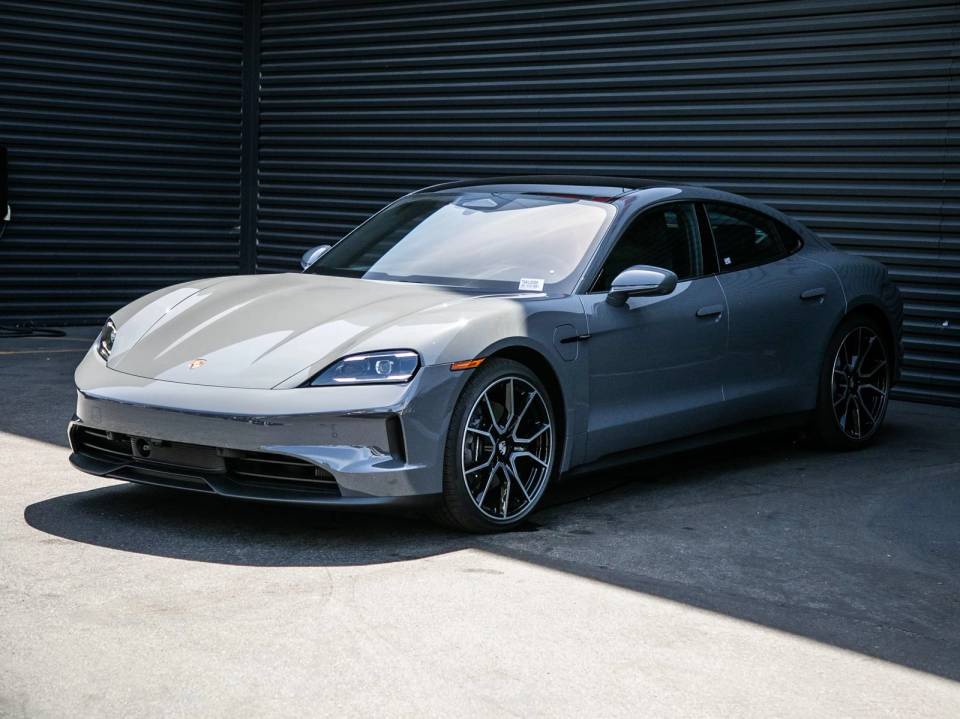 2026 Porsche Taycan