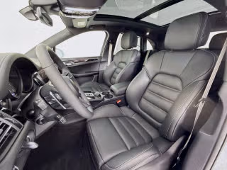 2026 Porsche Macan S - Photo 33