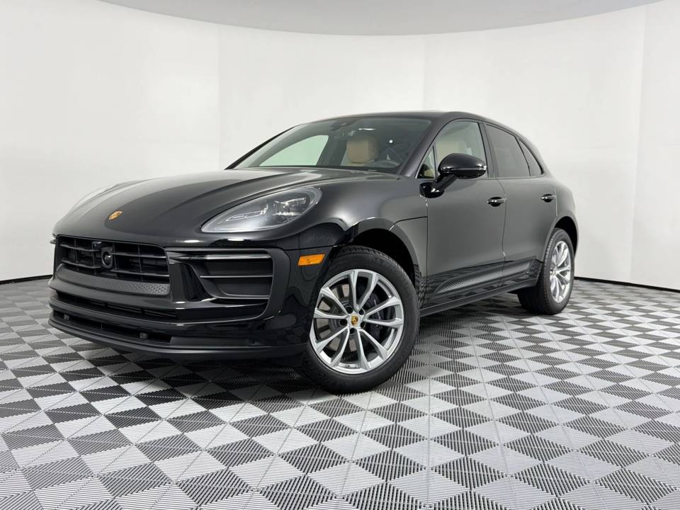 2026 Porsche Macan