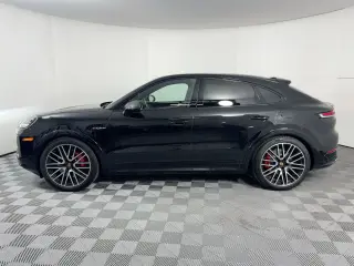 2025 Porsche Cayenne Coup S E-Hybrid - Photo 13