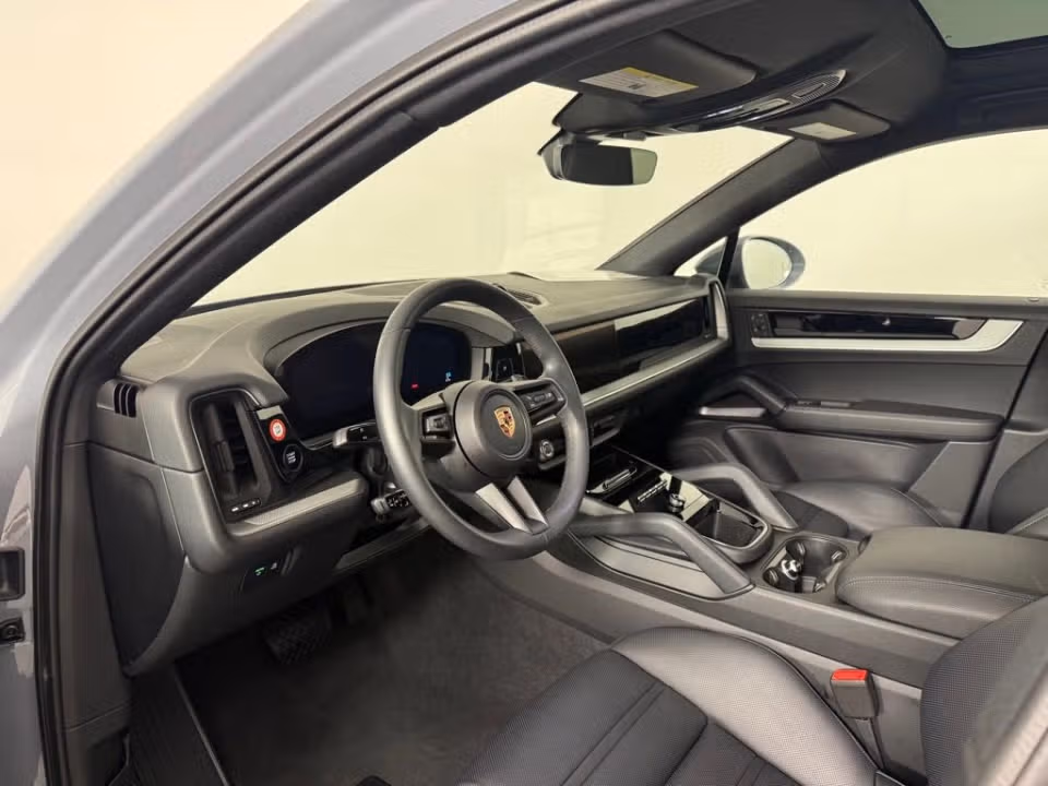2025 Porsche Cayenne Coup Base - Photo 27