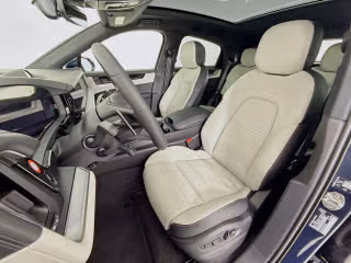 2026 Porsche Cayenne Coup E-Hybrid - Photo 33