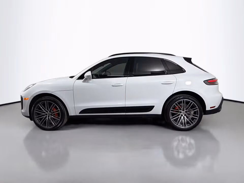 2025 Porsche Macan S - Photo 11