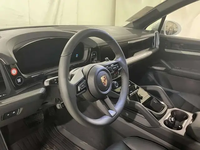 2026 Porsche Cayenne Base - Photo 31