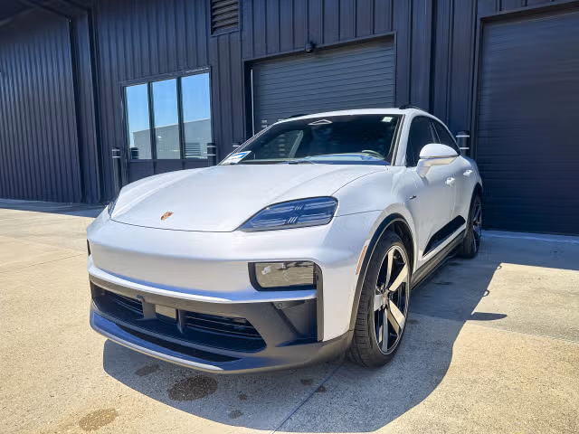 2026 Porsche Macan GTS Electric