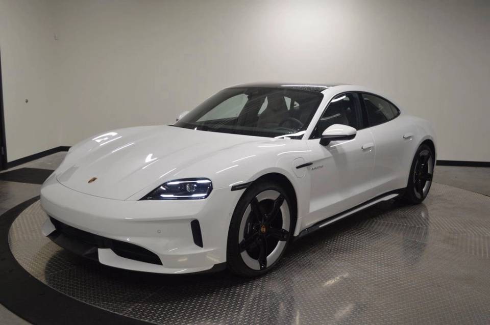 2026 Porsche Taycan