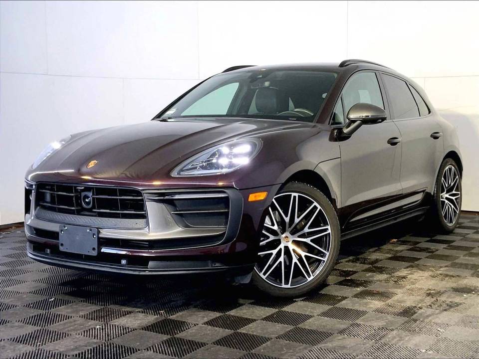 2023 Porsche Macan T