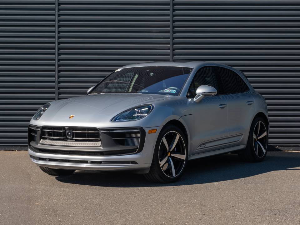 2026 Porsche Macan