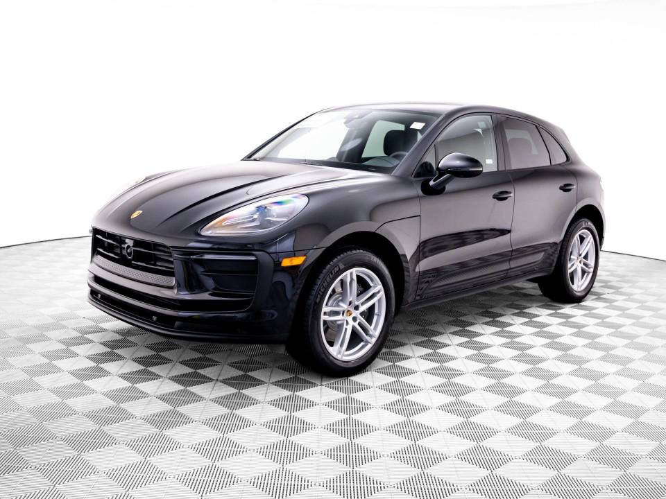 2026 Porsche Macan