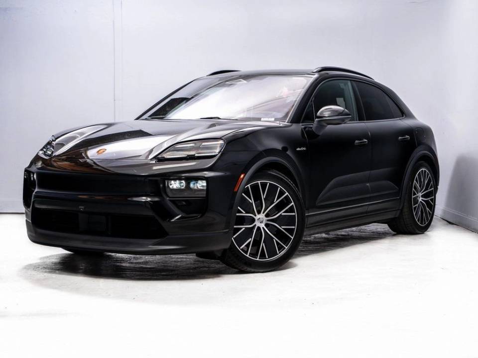 2026 Porsche Macan
