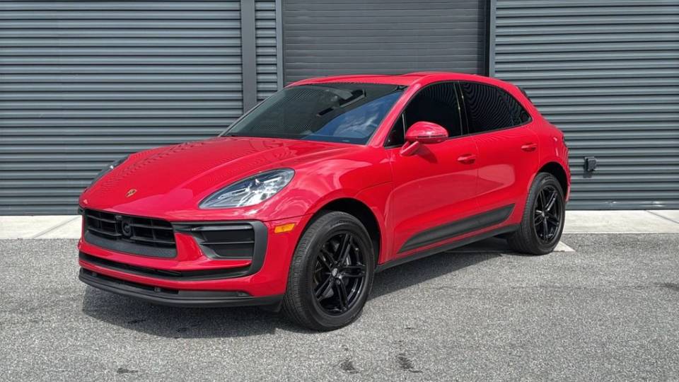 2023 Porsche Macan Base