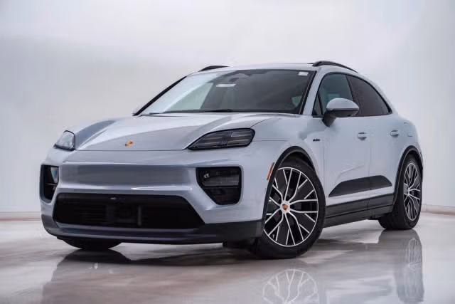 Used 2025 Porsche Macan Base with VIN WP1AA2XA7SL003745 for sale in Westmont, IL