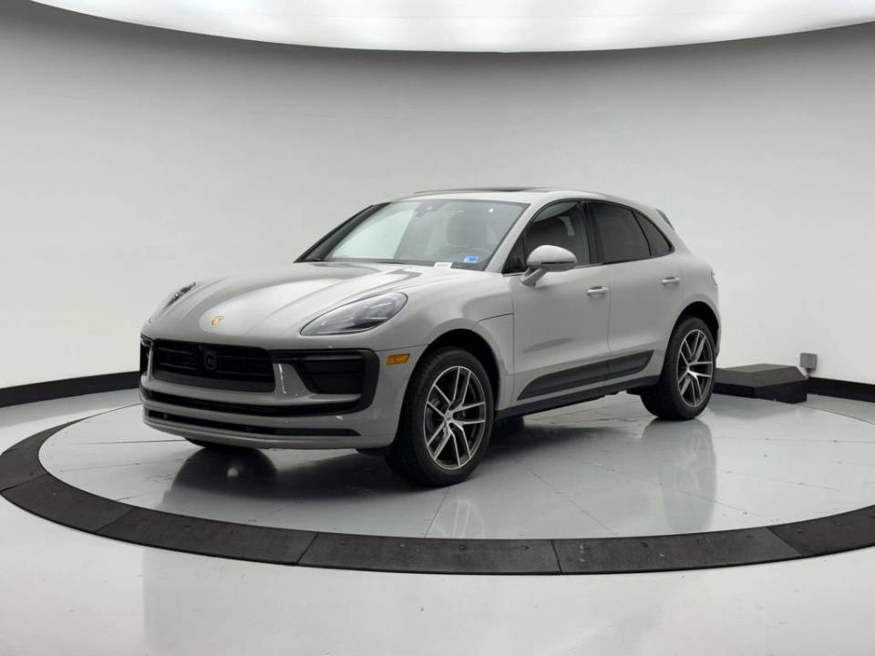 2026 Porsche Macan