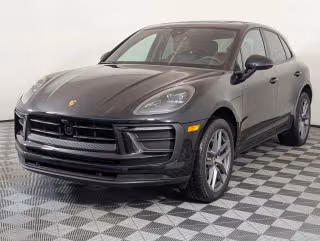 2026 Porsche Macan's photo