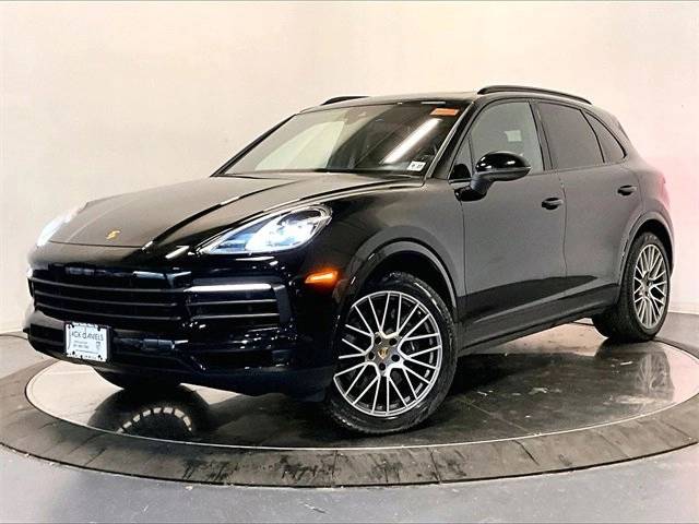 2023 Porsche Cayenne Base